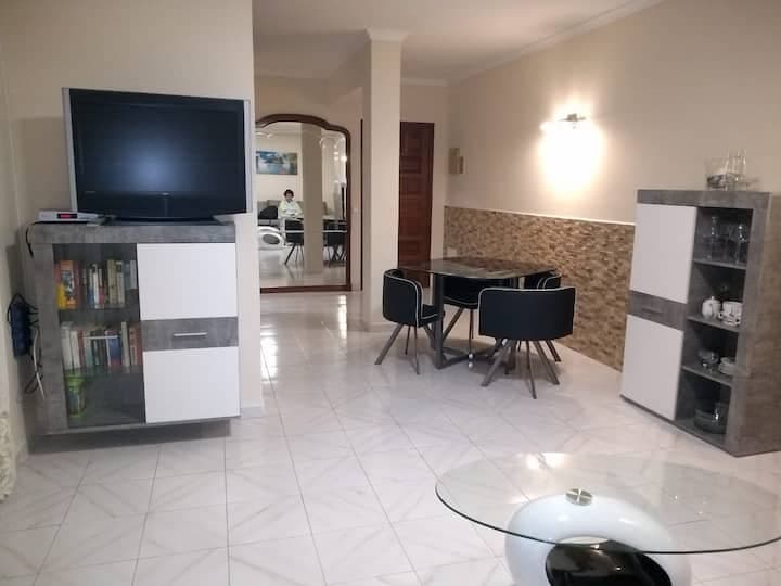 Wohn- und Essbereich